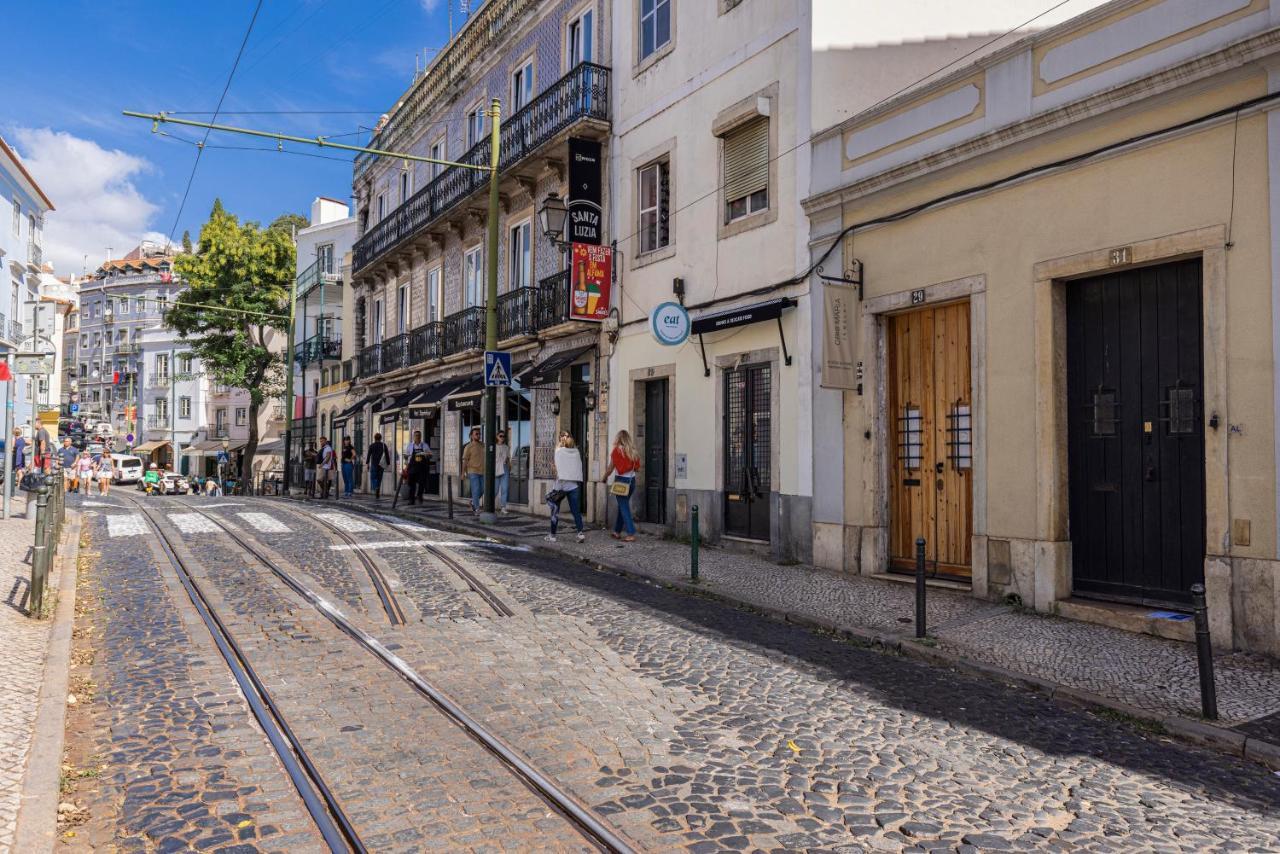 Alfama 2Bdr Duplex Apartment W/ Balcony By Lovelystay Lisbon Exterior photo