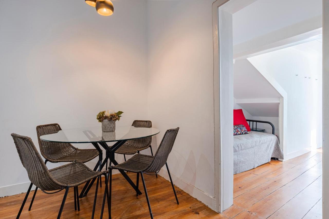 Alfama 2Bdr Duplex Apartment W/ Balcony By Lovelystay Lisbon Exterior photo