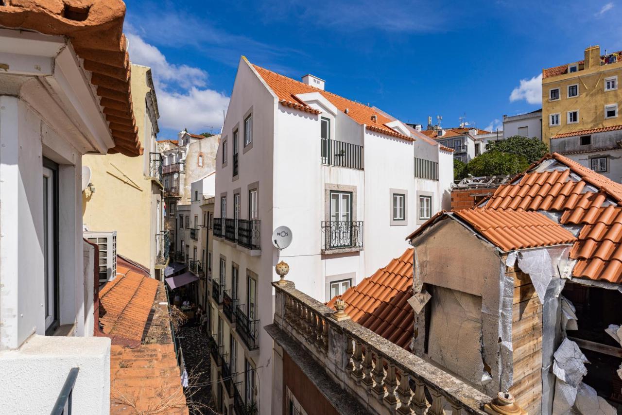 Alfama 2Bdr Duplex Apartment W/ Balcony By Lovelystay Lisbon Exterior photo